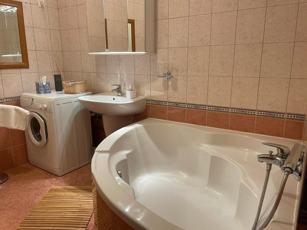 Kis-Celli Apartman بودابست المظهر الخارجي الصورة